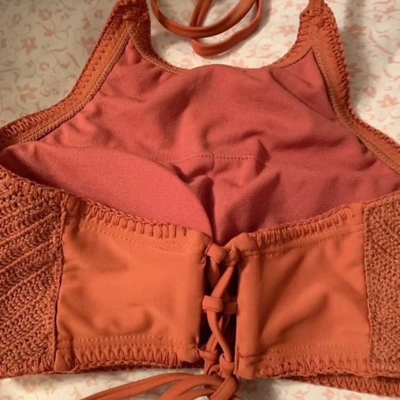 bikini top - Picture 3 of 3